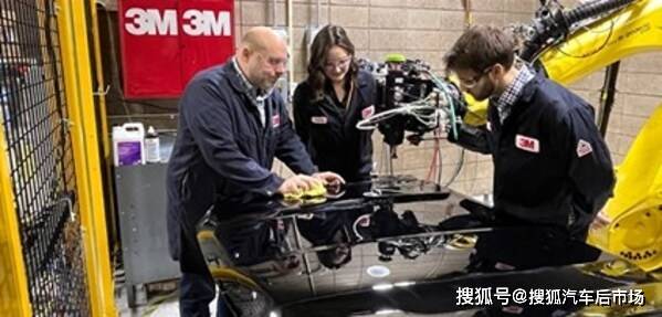 3M與通用汽車聯(lián)手<strong></p>
<p>汽車凹陷修復</strong>，自動化漆面修復技術(shù)引領(lǐng)汽車制造新革命！:汽車凹陷修復